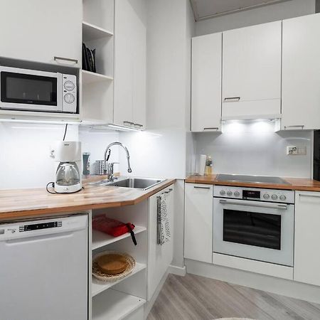 Cozy Roomy Studio Flat Next To Tram Stop @ Kallio Helsinki Ngoại thất bức ảnh