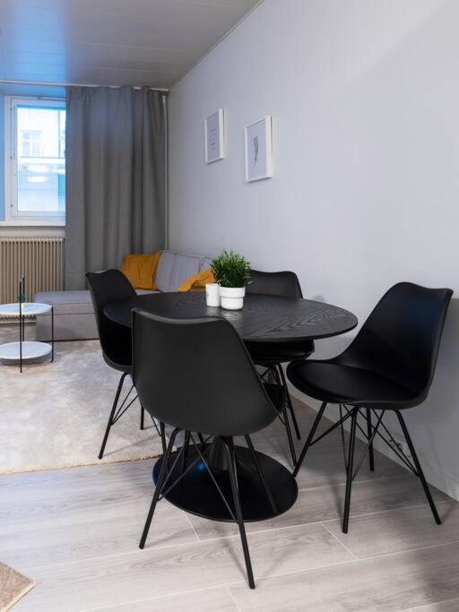 Cozy Roomy Studio Flat Next To Tram Stop @ Kallio Helsinki Ngoại thất bức ảnh